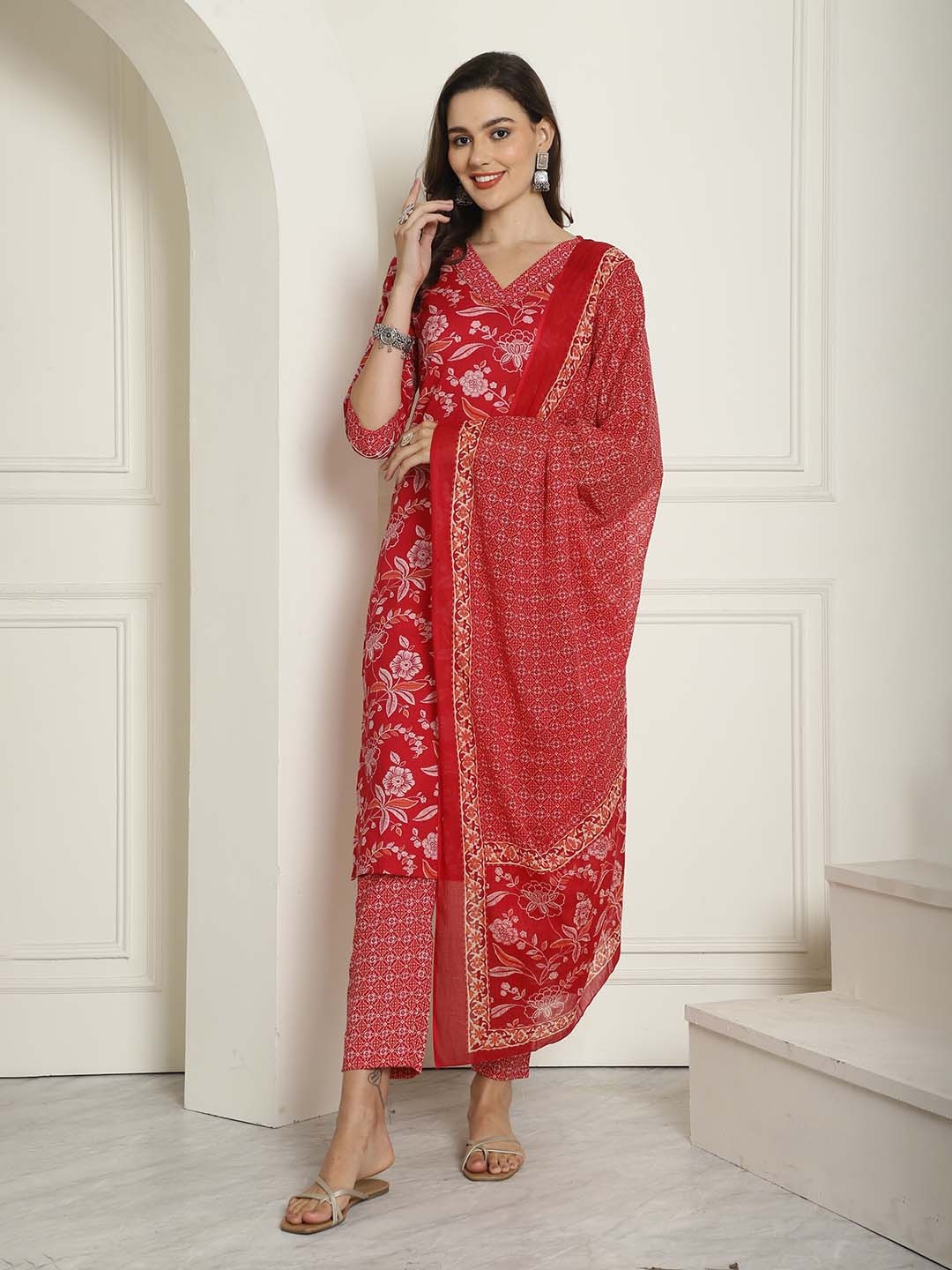 

Rajnandini Floral Printed Pure Cotton Kurta & Trousers With Dupatta, Pink