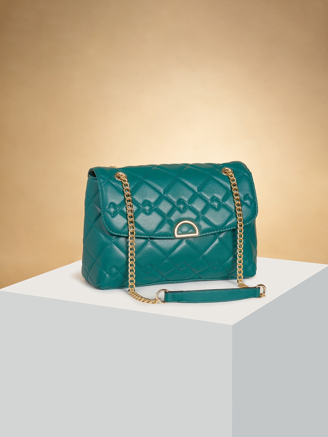 

Forever Glam by Pantaloons Textured Sling Bag, Green