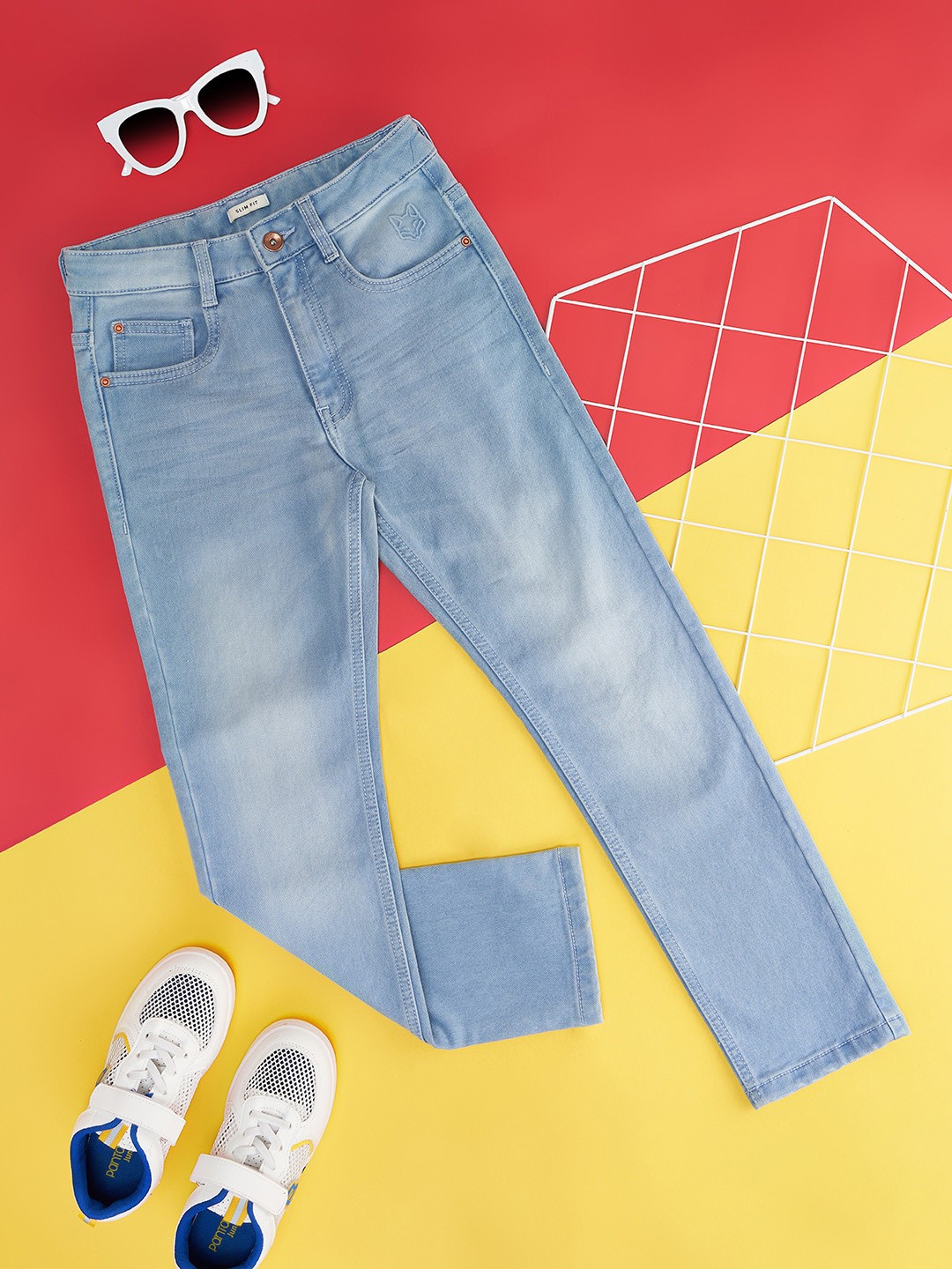 

Pantaloons Junior Boys Slim Fit Clean Look Heavy Fade Stretchable Jeans, Blue
