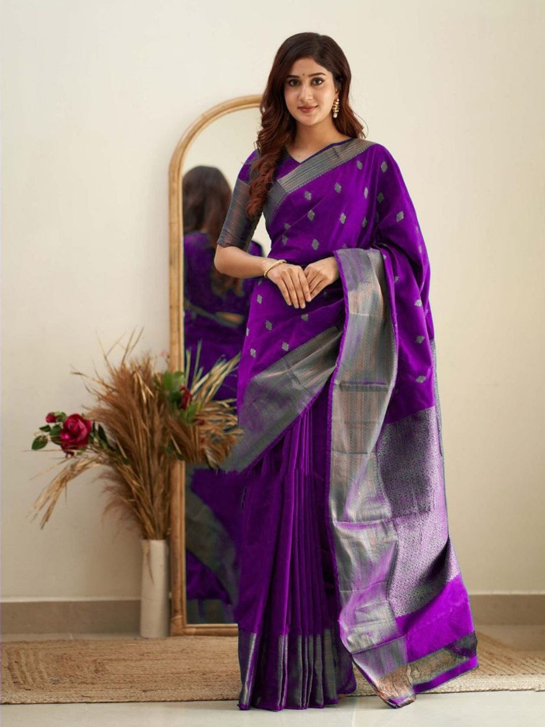 

Naishu Trendz Ethnic Motifs Woven Design Zari Pure Silk Kanjeevaram Saree, Purple
