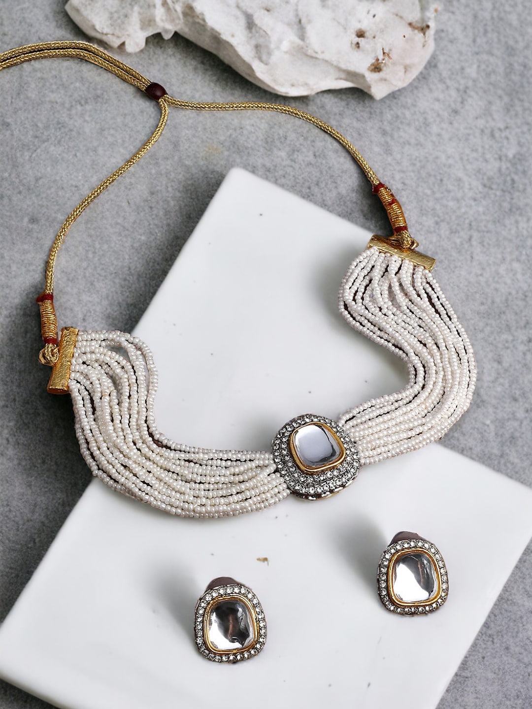

ASMITTA JEWELLERY Gold-Plated Stone-Studded & Pearl Beaded Jewellery Set