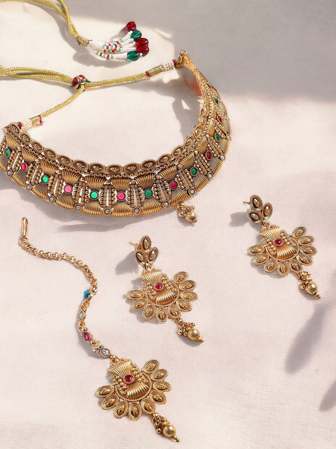 

ASMITTA JEWELLERY Gold-Plated Stone-Studded & Beaded Jewellery Set