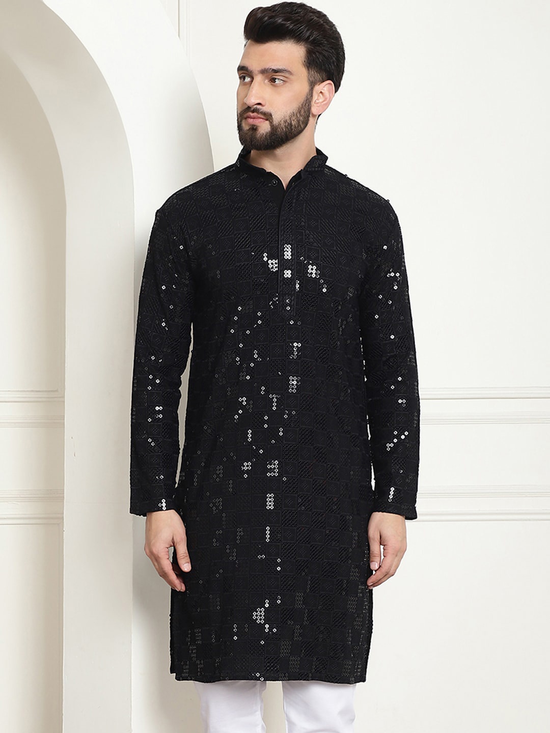 

SOJANYA Geometric Embroidered Sequinned Pure Cotton Kurta, Black