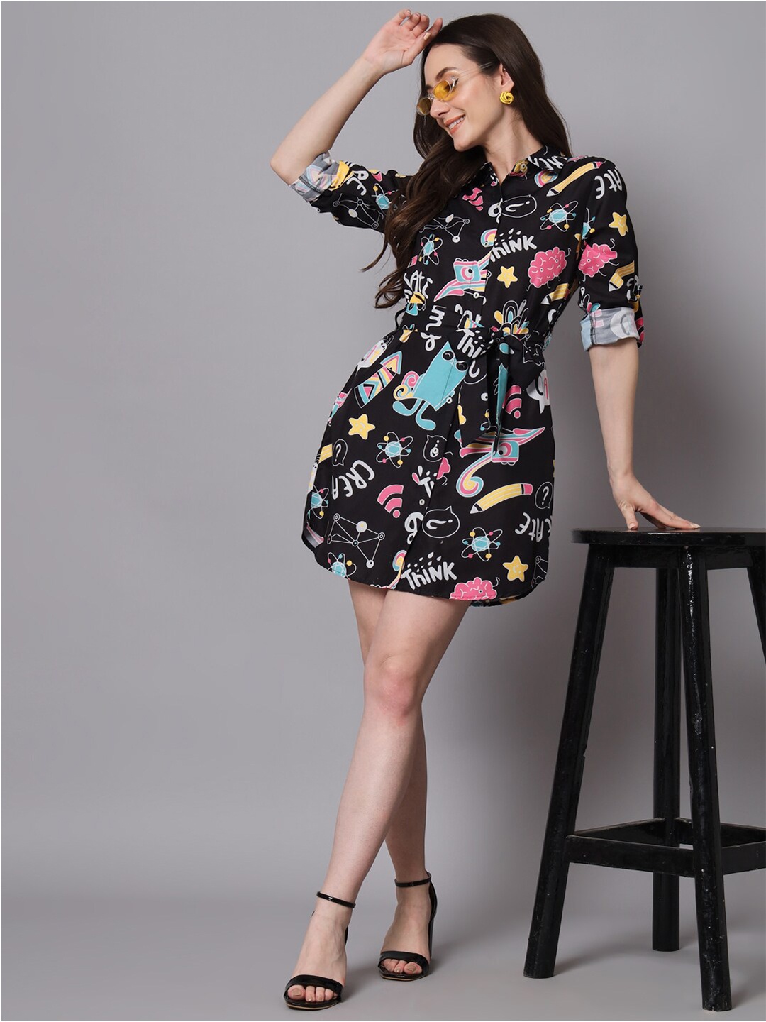 

The Dry State Black Conversational Printed Roll-Up Sleeve Shirt Mini Dress