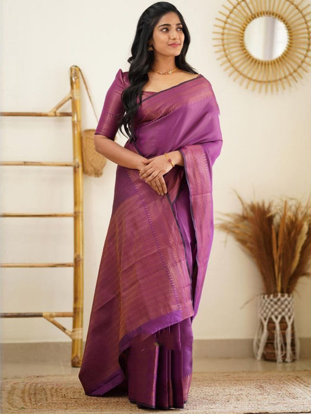 

Naishu Trendz Ethnic Motifs Woven Design Zari Pure Silk Kanjeevaram Saree, Magenta