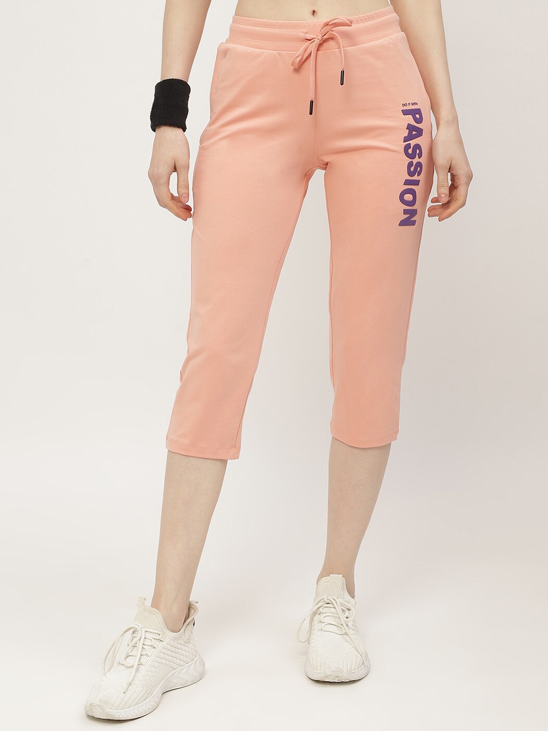 

MADAME M SECRET Women Typography Printed Three-Fourth Length Gym Track Pants, Peach