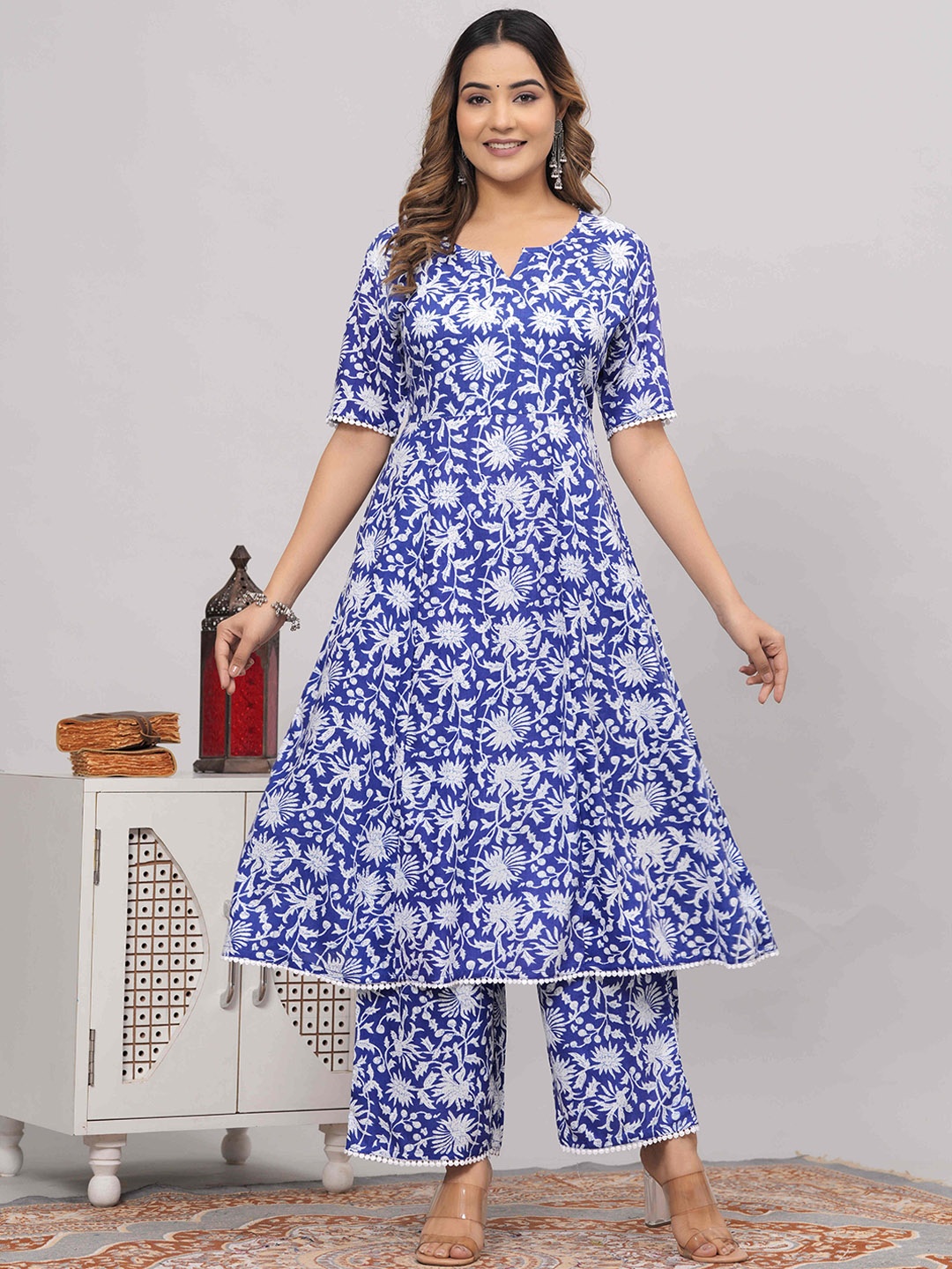 

Subh LAXMI Floral Printed A-Line Kurta with Trouser, Blue