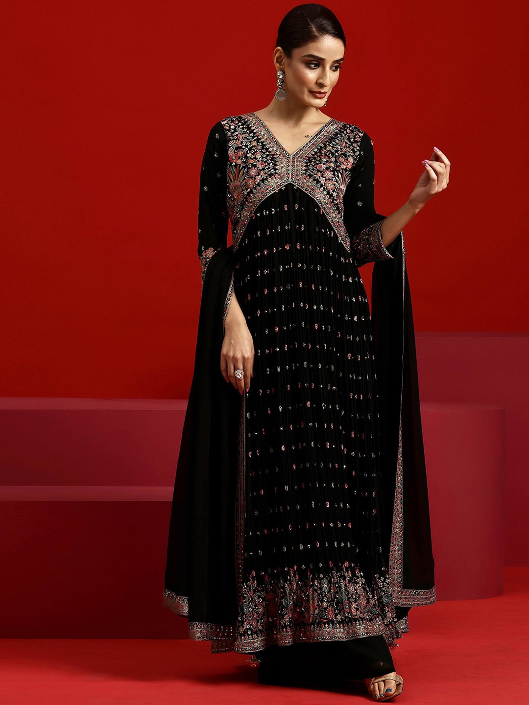 

Libas Art Ethnic Motifs Embroidered Kurta With Palazzos & Dupatta, Black