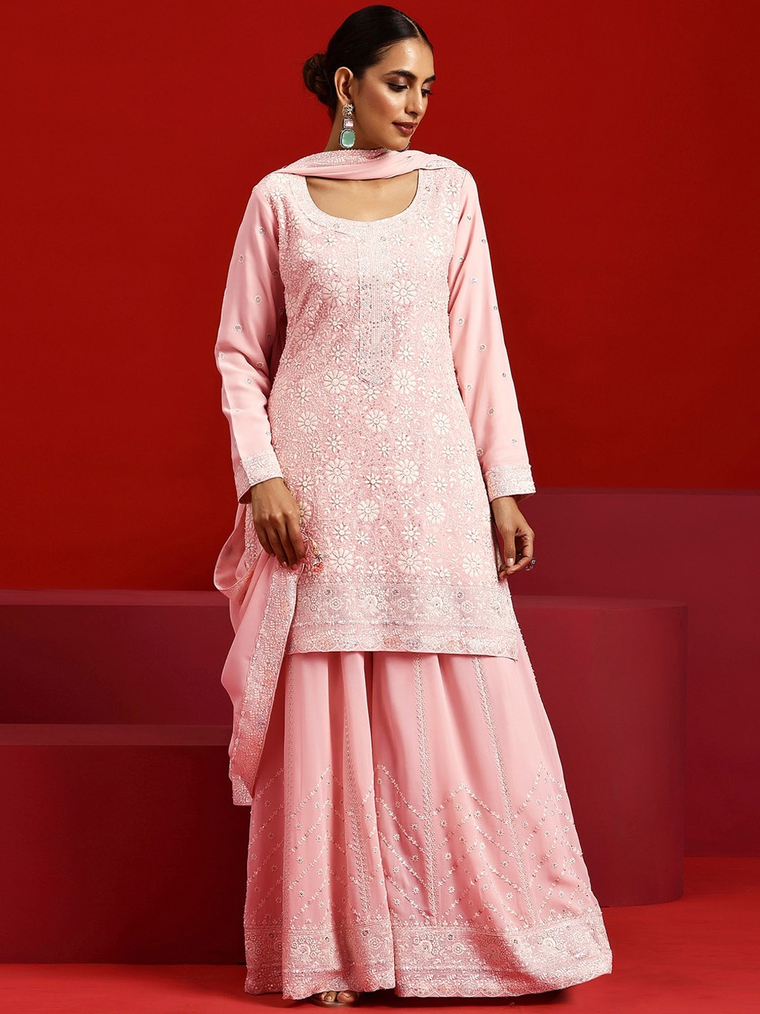 

Libas Art Ethnic Motifs Embroidered Round Neck Thread Work Kurti with Palazzos & Dupatta, Peach