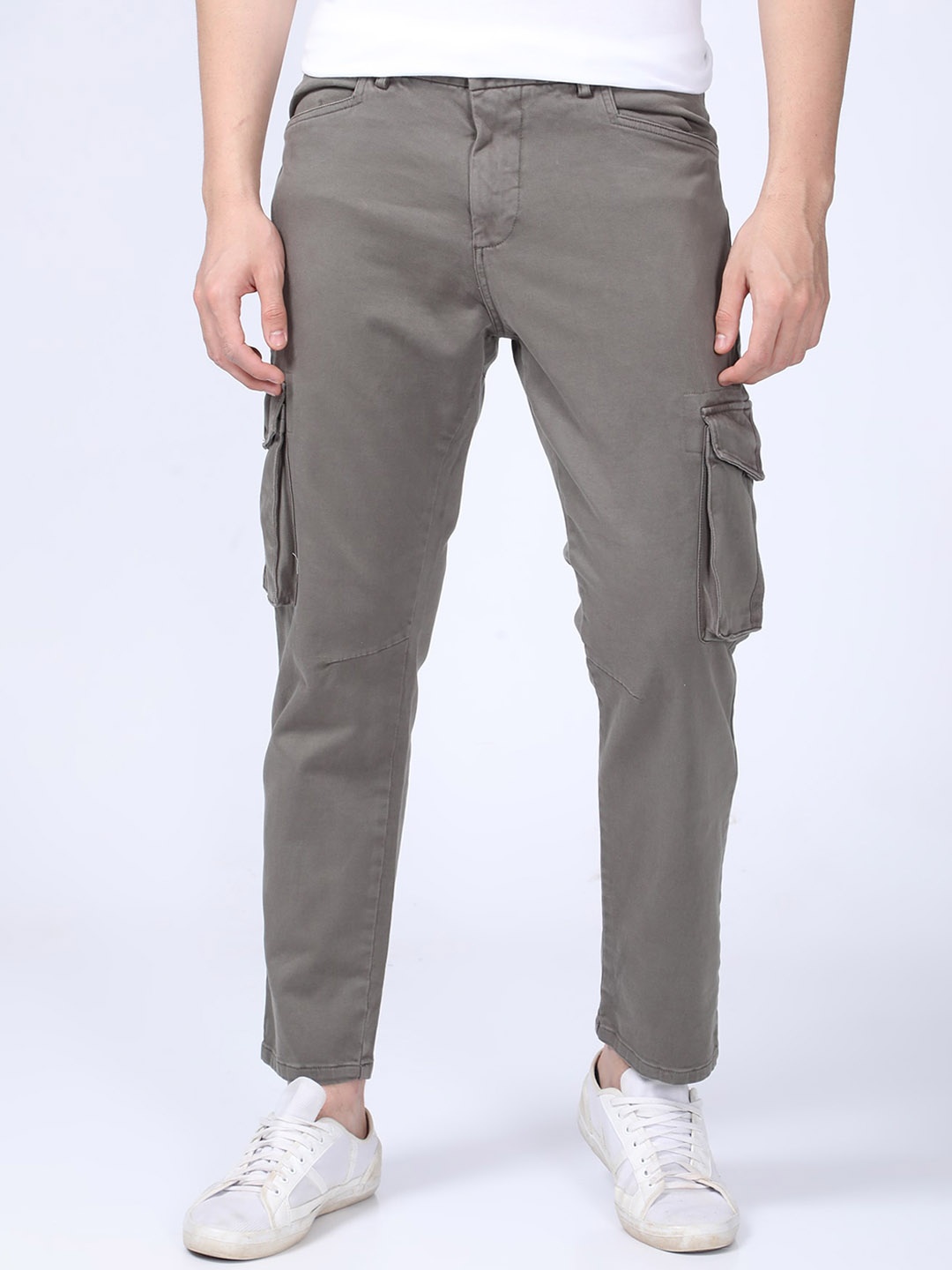 

POE Men Smart Slim Fit Mid-Rise Cargos Trousers, Olive