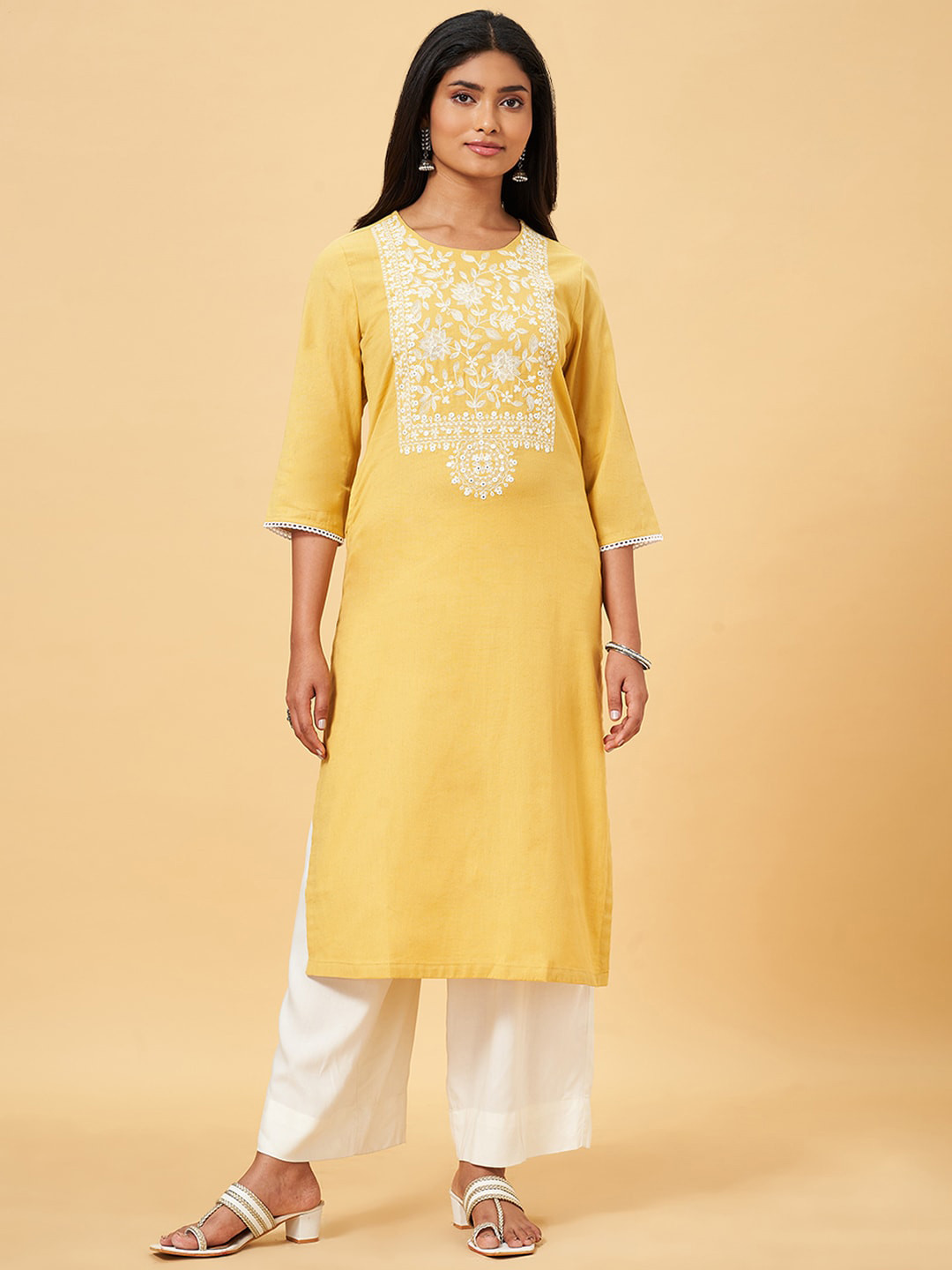 

RANGMANCH BY PANTALOONS Floral Embroidered Straight Kurta, Yellow