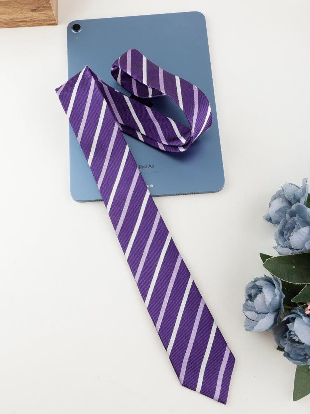 

Alvaro Castagnino Men Striped Silk Skinny Tie, Purple