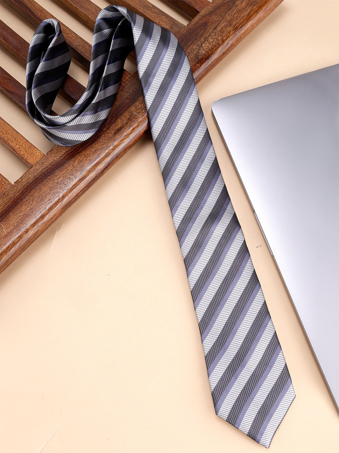 

Alvaro Castagnino Men Striped Skinny Tie, Grey