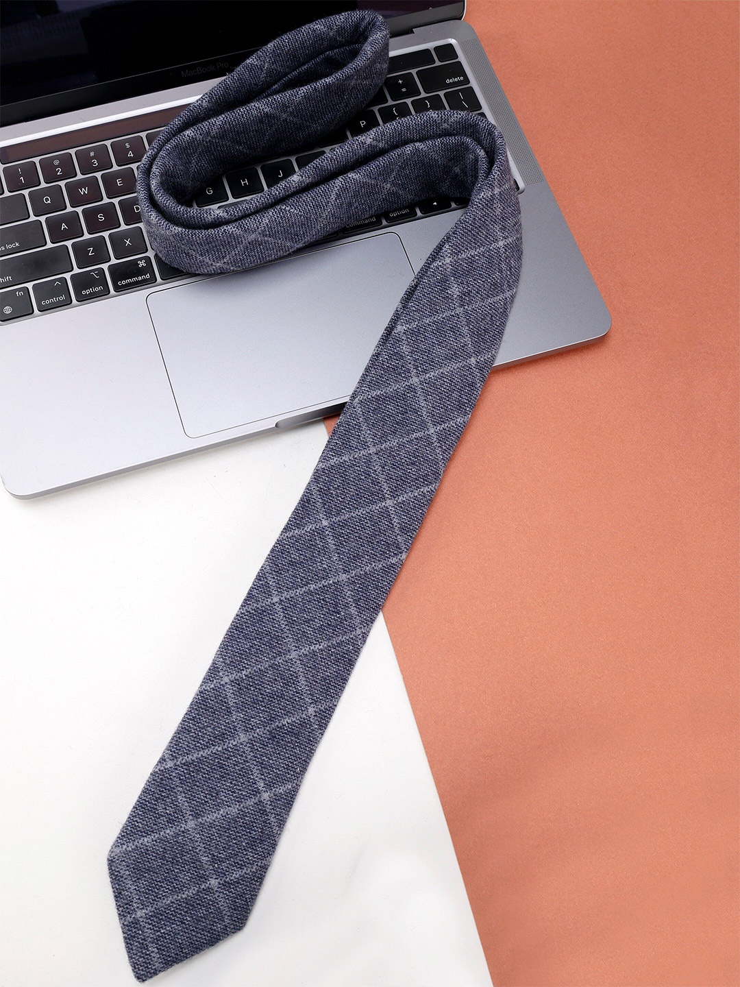 

Alvaro Castagnino Men Woven Design Cotton Broad Tie, Grey