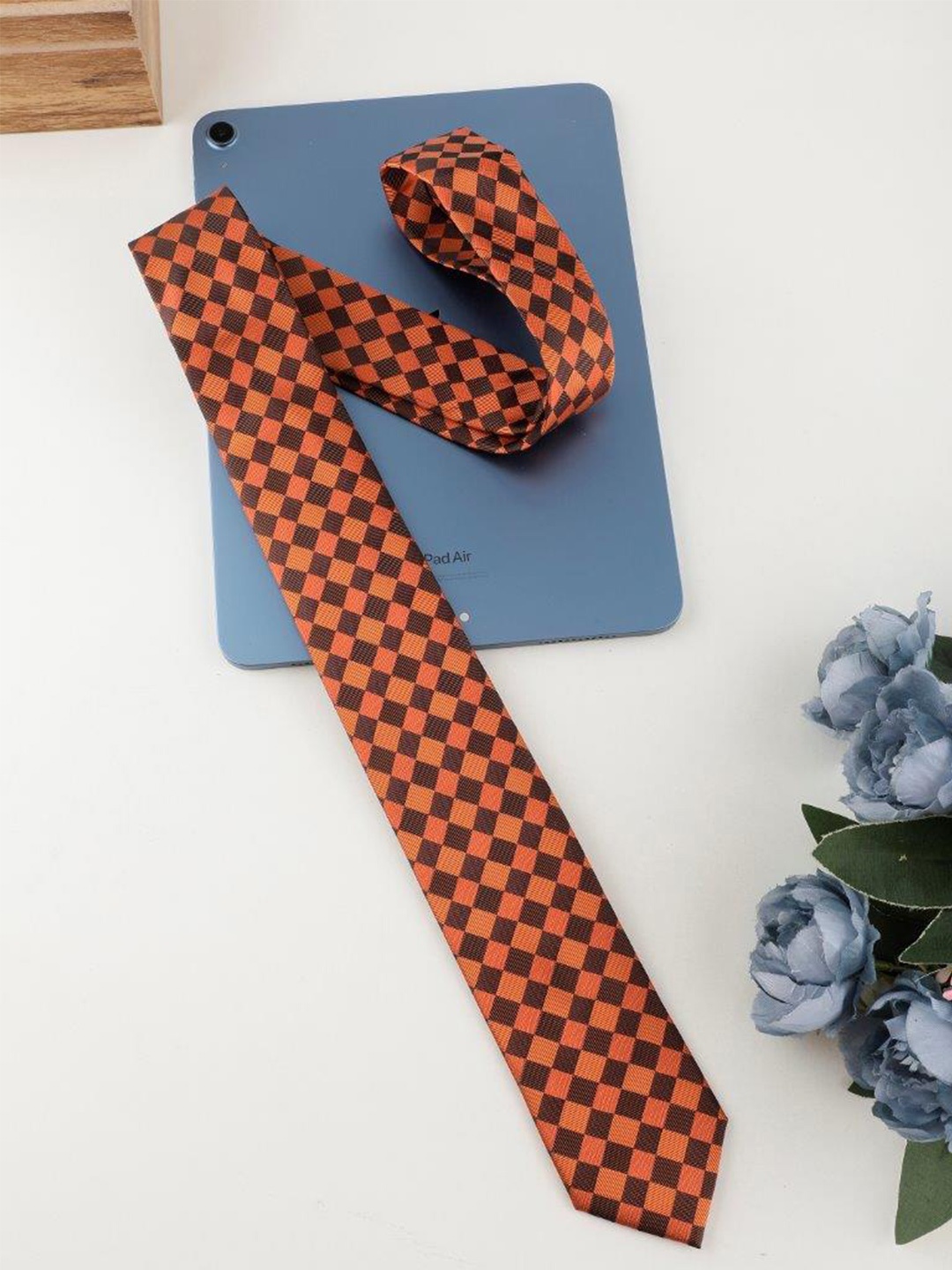 

Alvaro Castagnino Men Printed Silk Skinny Tie, Orange