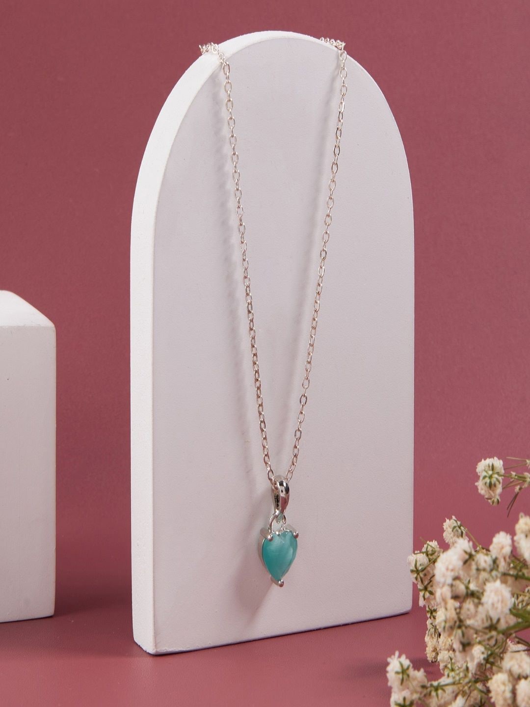 

SATJEWEL Silver-Plated Heart Shaped Pendants with Chains