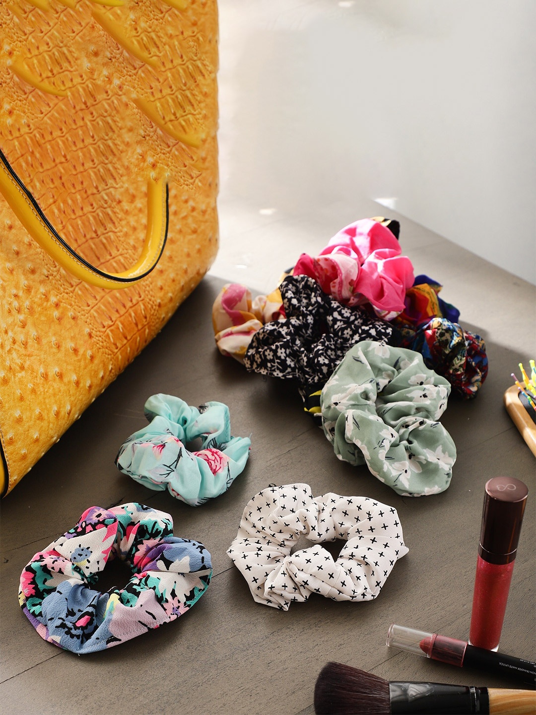 

DIAN Women Set Of 12 Assorted Ponytail Holders