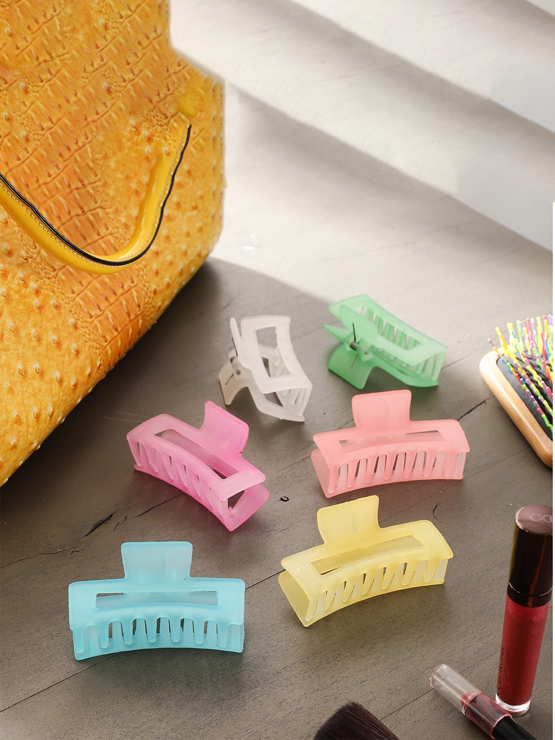 

DIAN Set Of 6 Claw Clip, Assorted