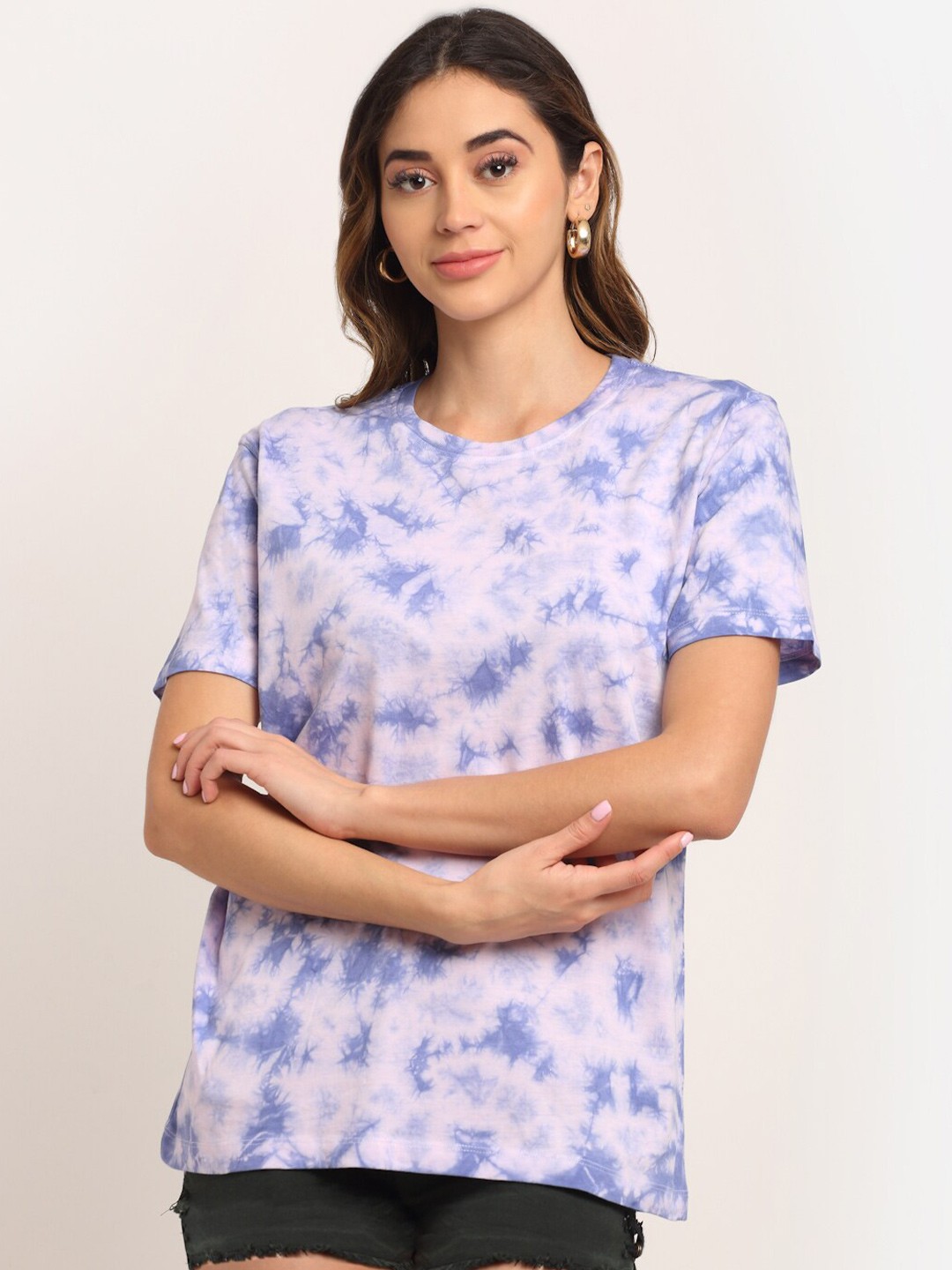 

Ennoble Round Neck Tie and Dyed Cotton T-shirt, Blue
