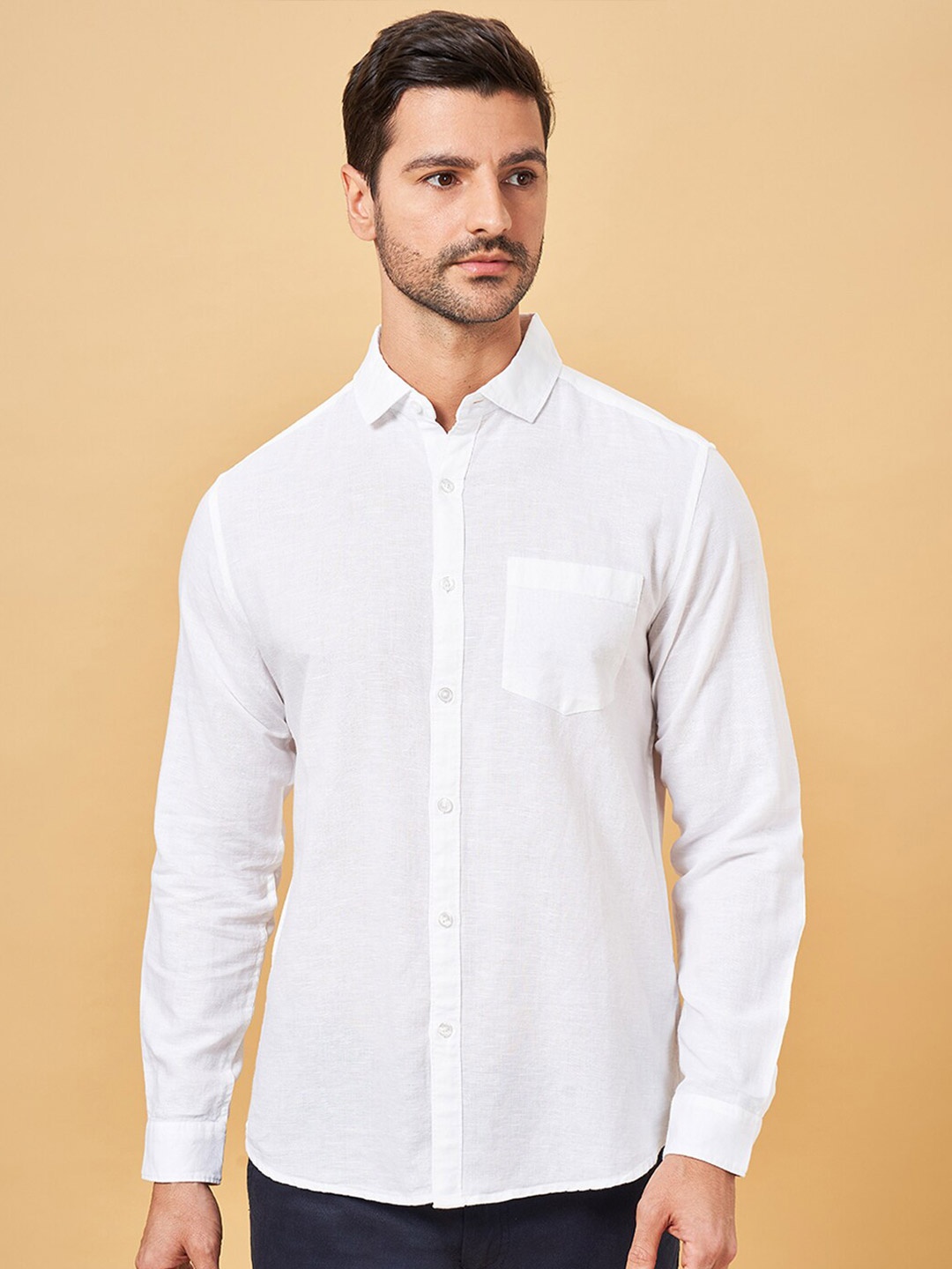 

BYFORD by Pantaloons Spread Collar Cotton Casual Shirt, White