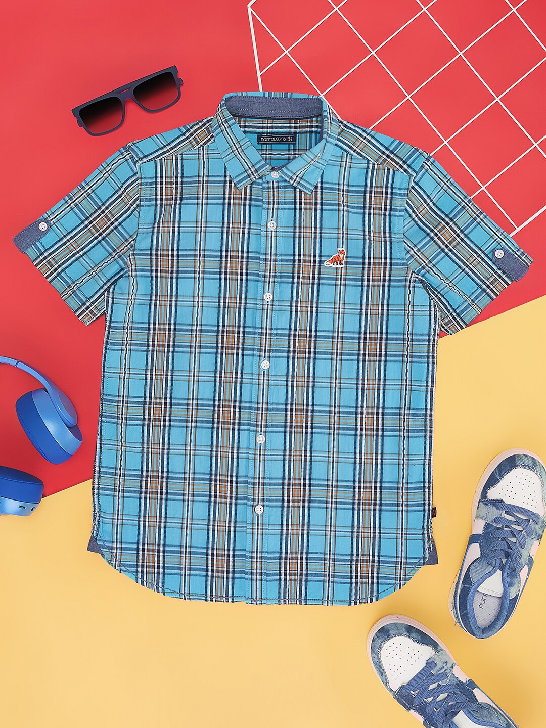 

Pantaloons Junior Boys Tartan Checked Pure Cotton Seersucker Casual Shirt, Blue