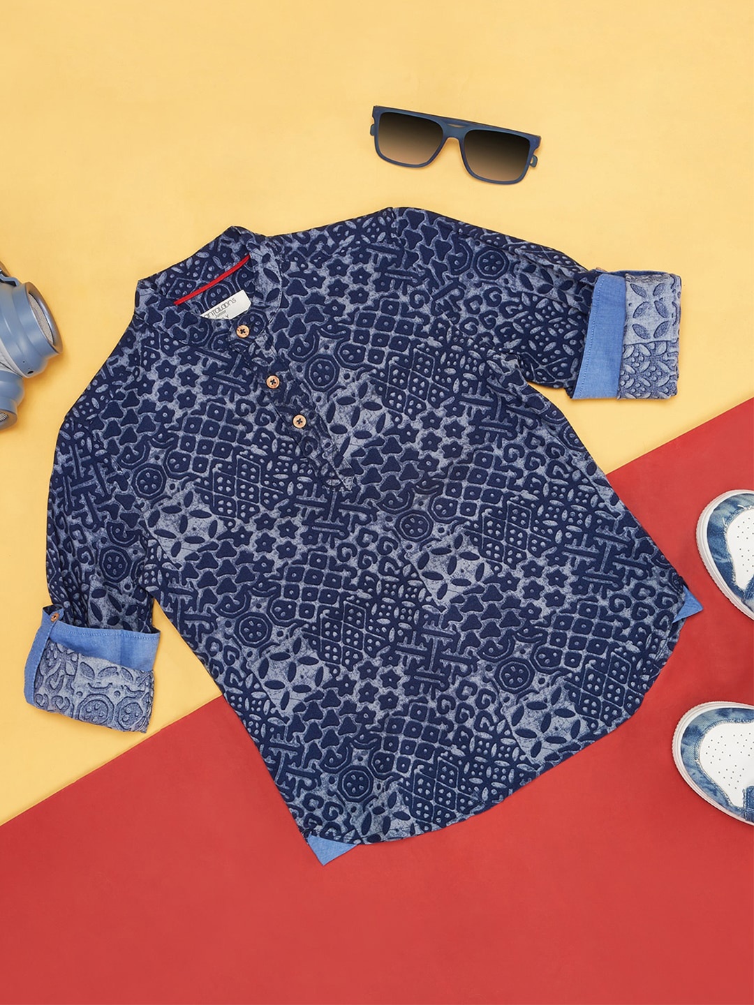 

Pantaloons Junior Boys Abstract Printed Pure Cotton Casual Shirt, Navy blue