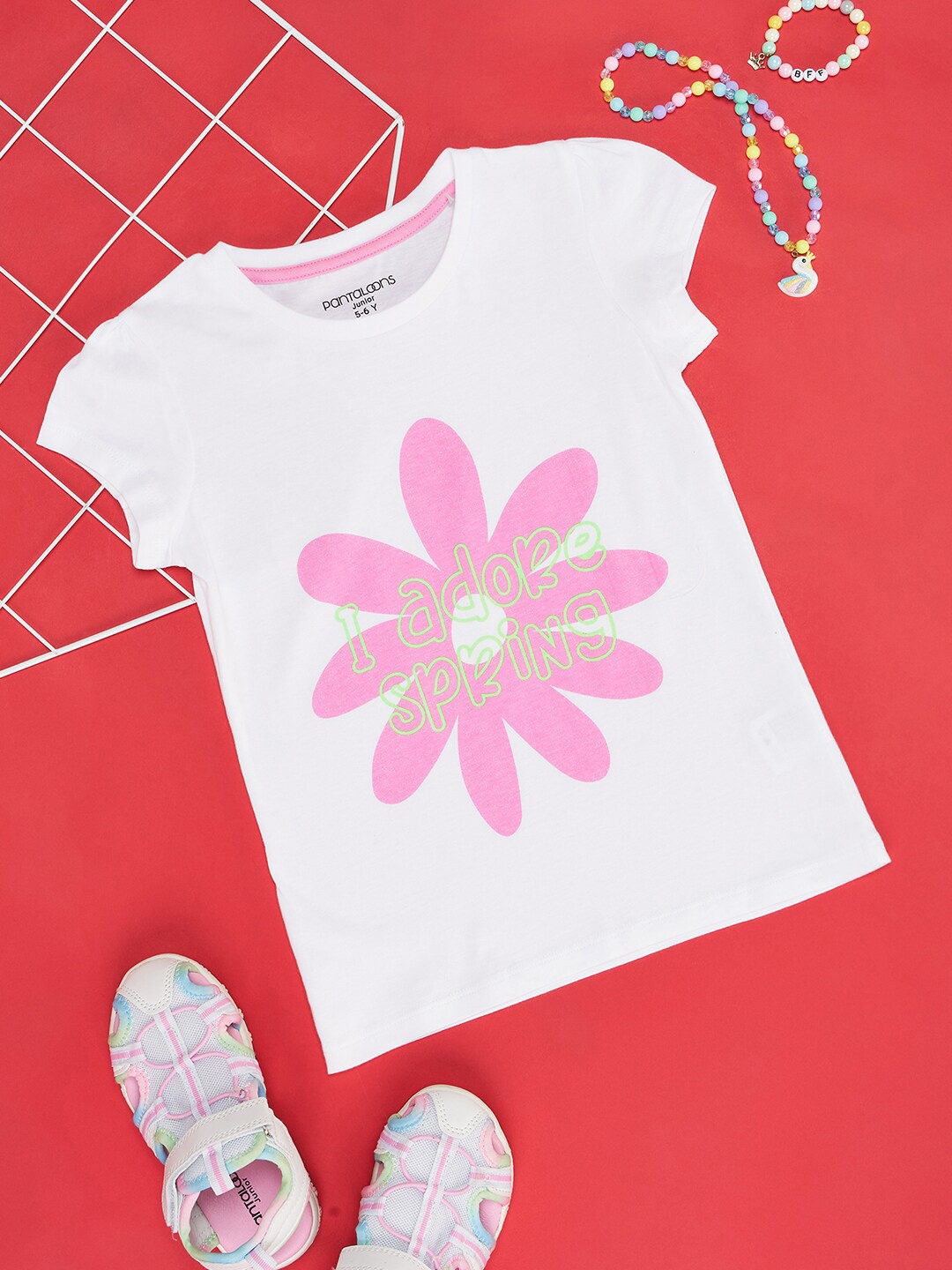 

Pantaloons Junior Girls Floral Printed Round Neck Pure Cotton T-shirt, White