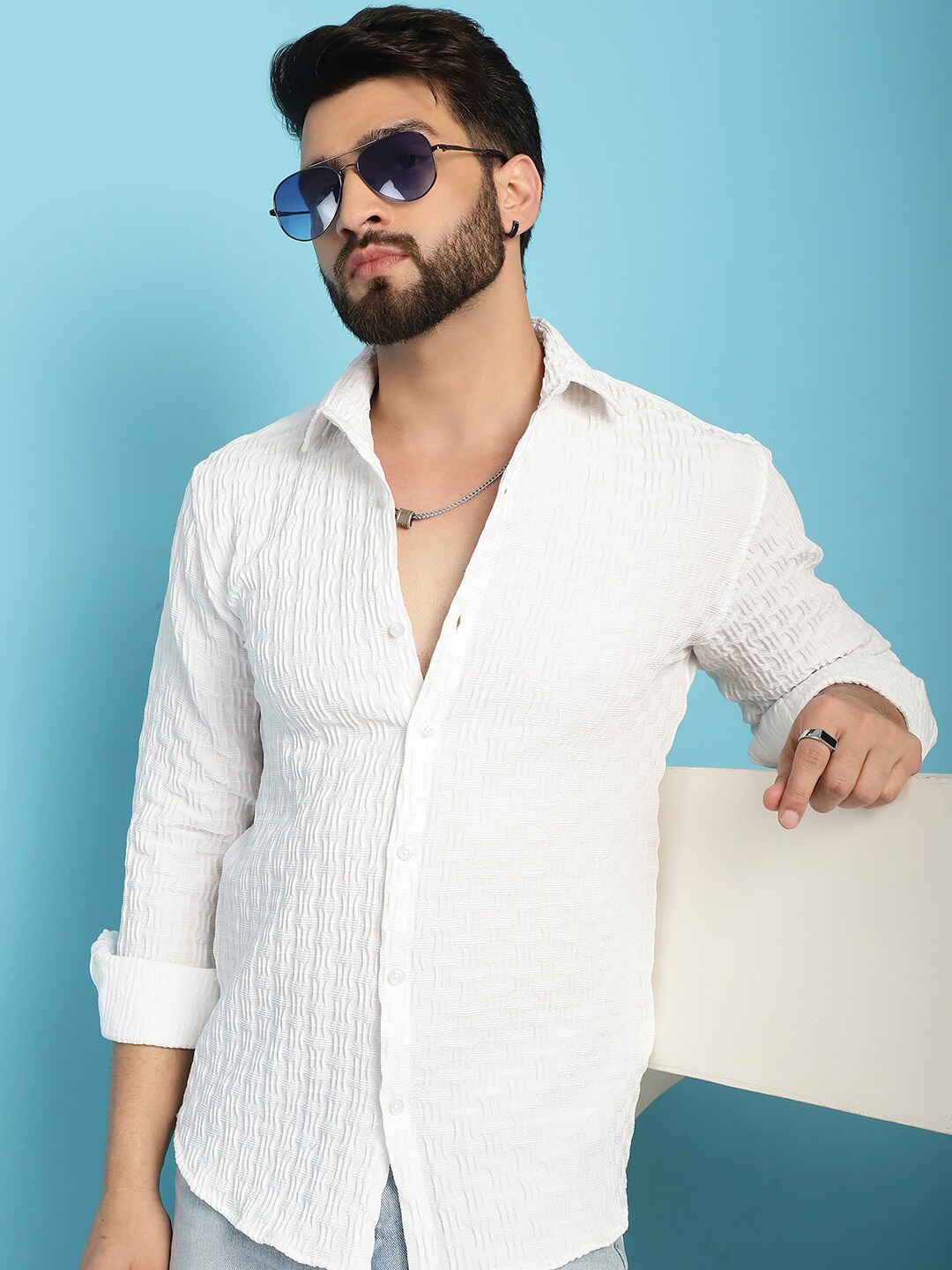 

Indian Needle Classic Woven Design Spread Collar Wrinkle Free Casual Shirt, White