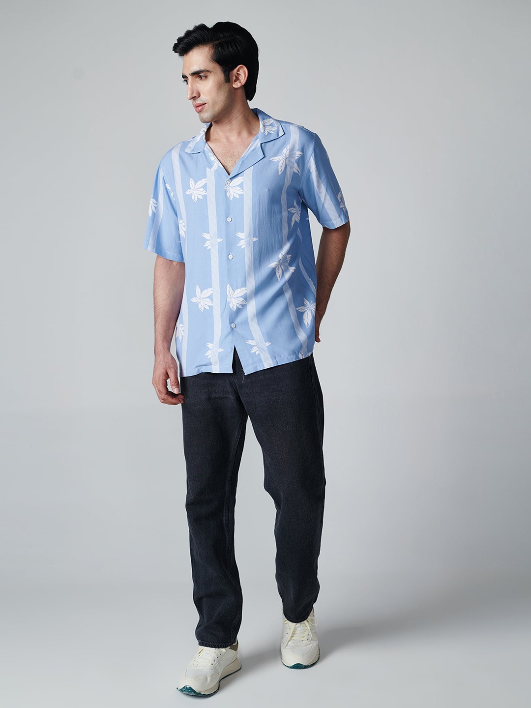

OFFCUTS Spread Collar Relaxed Floral Printed Casual Cotton Shirt, Blue