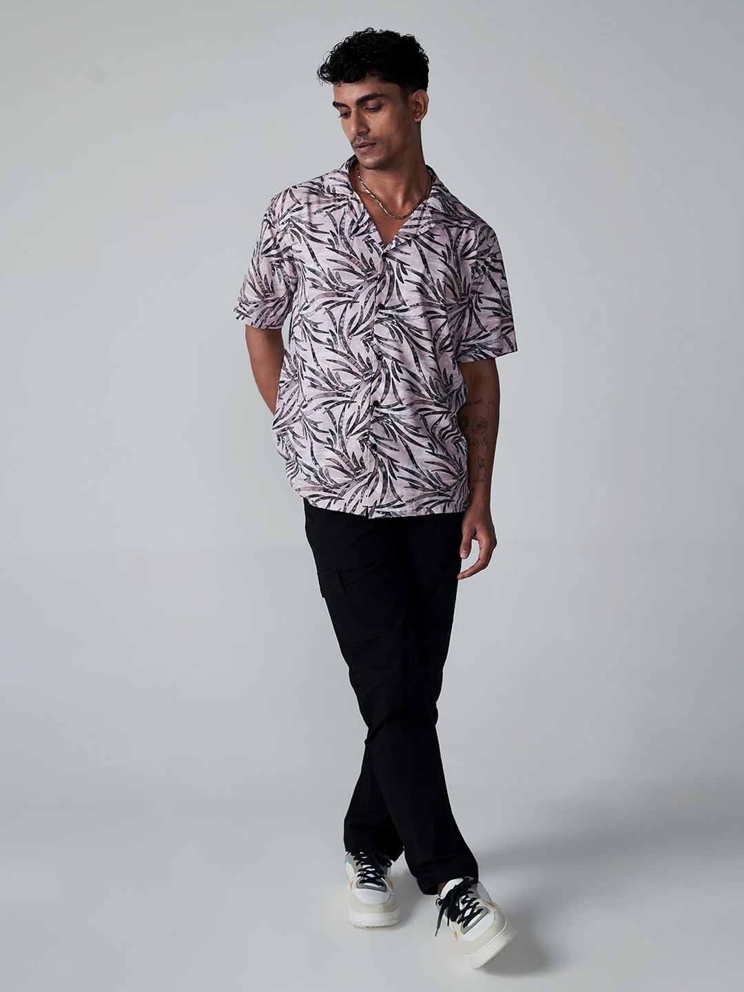 

OFFCUTS Spread Collar Relaxed Tropical Printed Casual Cotton Shirt, Pink