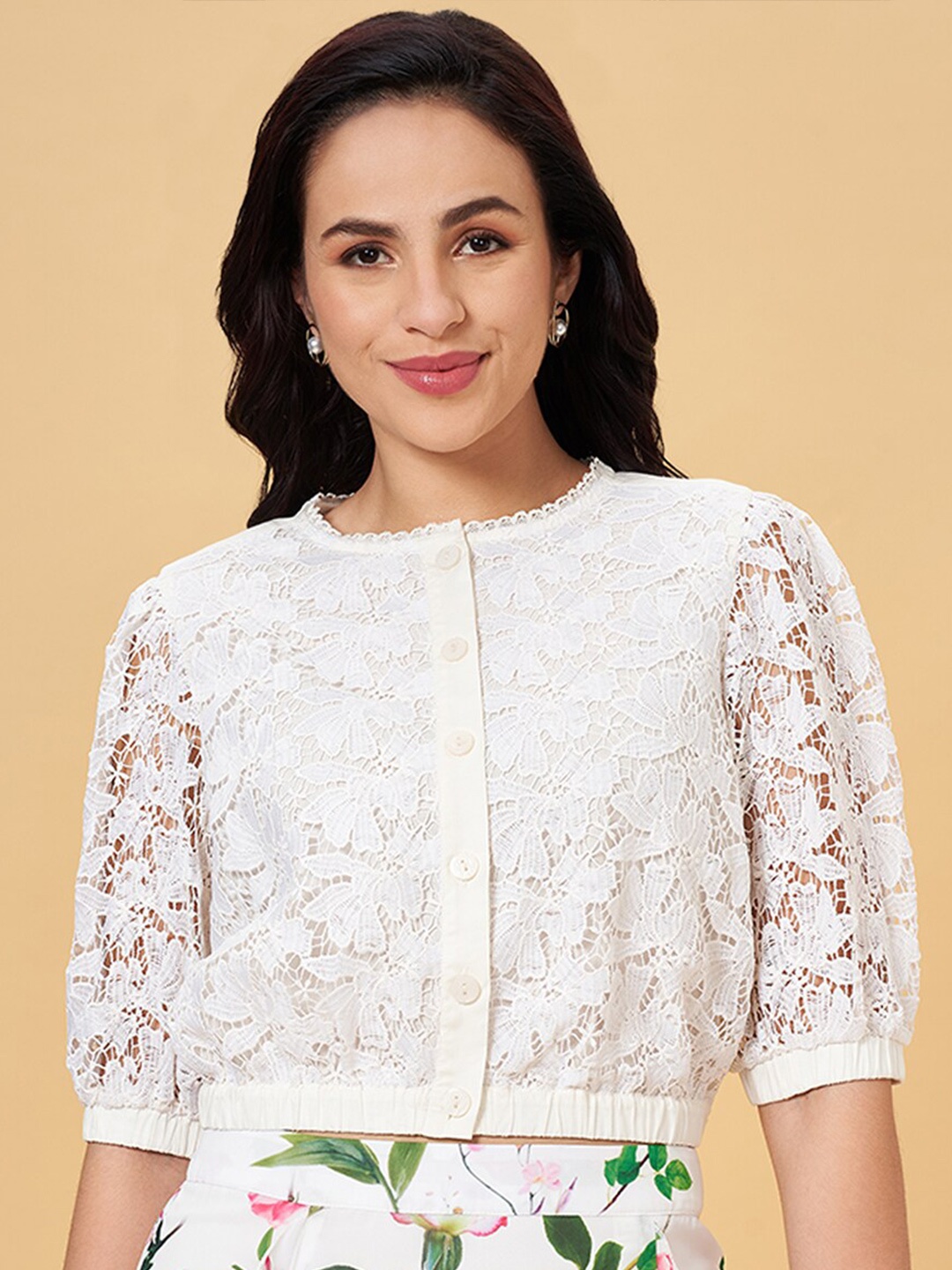 

Honey by Pantaloons Self Design Crop Top, Off white