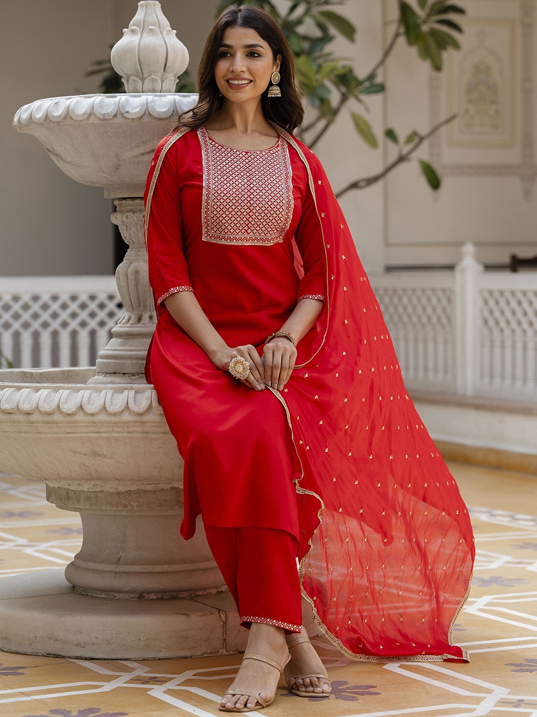 

Nayo Floral Yoke Design Regular Sequinned Kurta With Trousers & Dupatta, Red