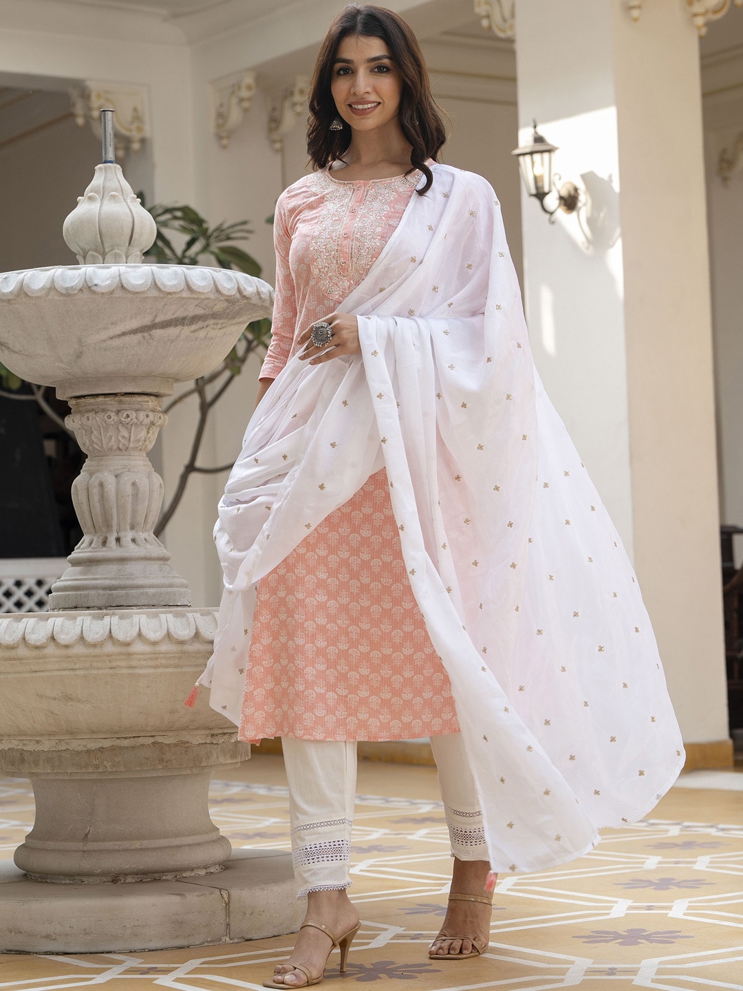 

Nayo Ethnic Motifs Printed Thread Work Pure Cotton Straight Kurta With Trousers & Dupatta, Pink