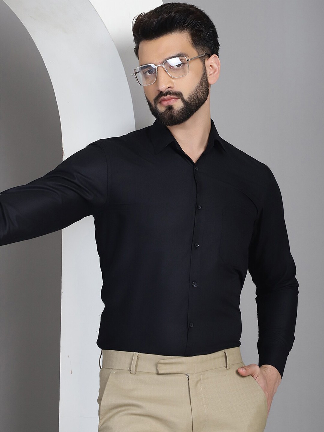 

Indian Needle Classic Formal Shirt, Black