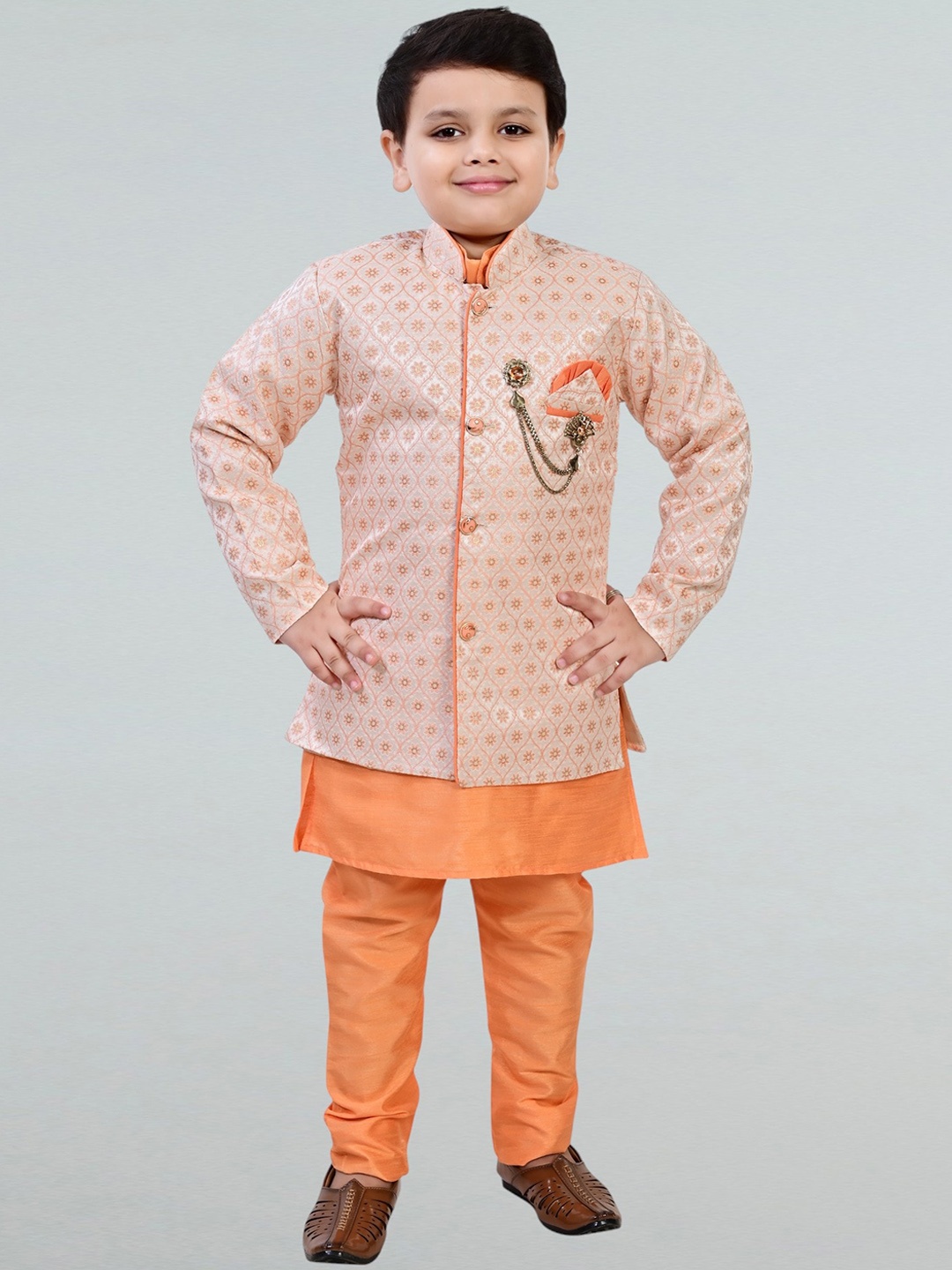 

BT DEZINES Boys Geometric Printed Mandarin Collar Indo Western Sherwani Set, Orange