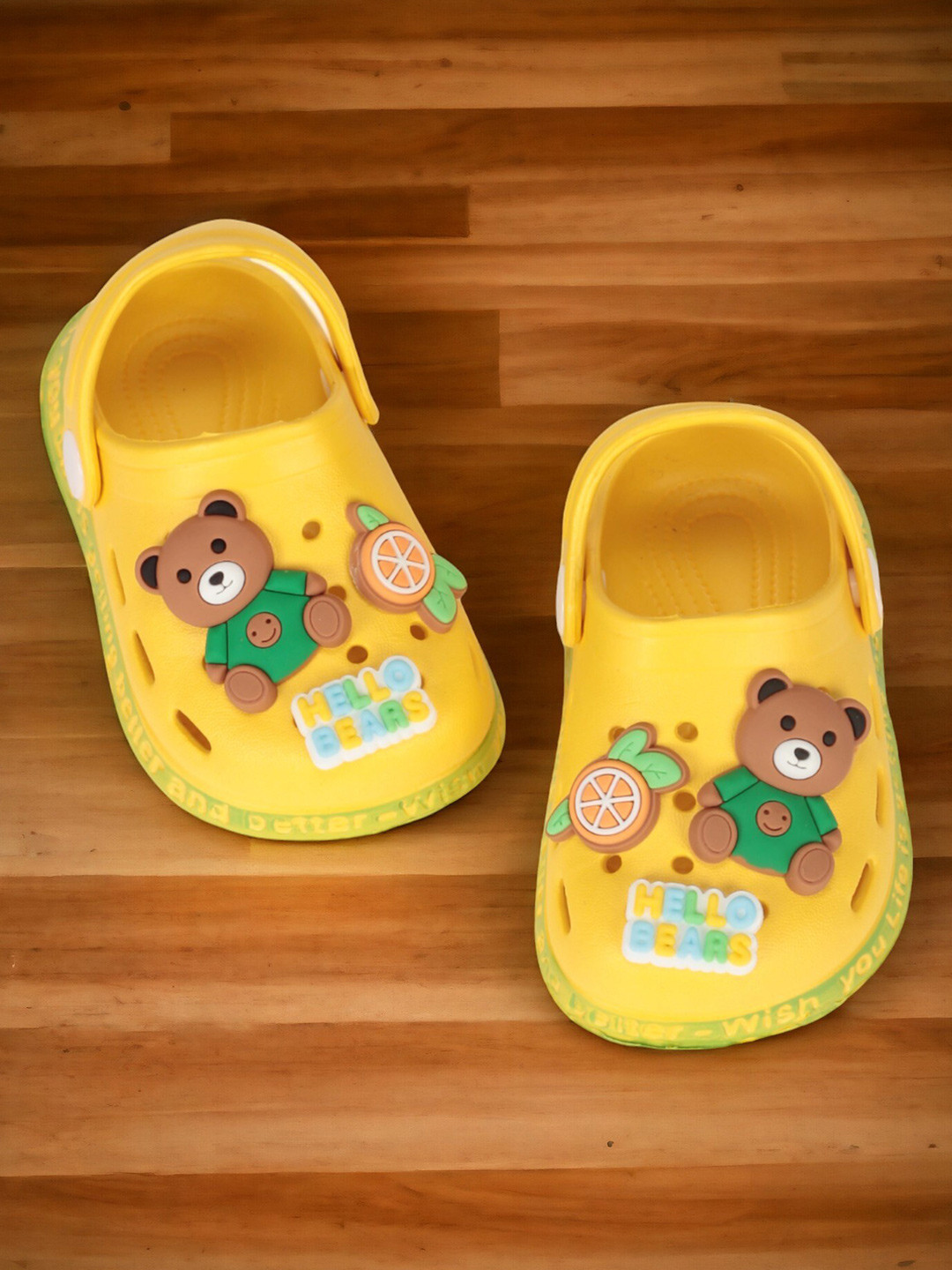 

Lil Lollipop Kids Self Design Clogs, Yellow