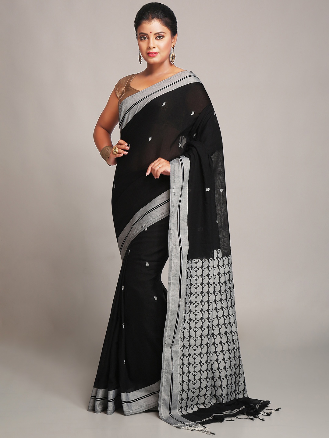 

BENGAL HANDLOOM Ethnic Motifs Woven Design Taant Saree, Black