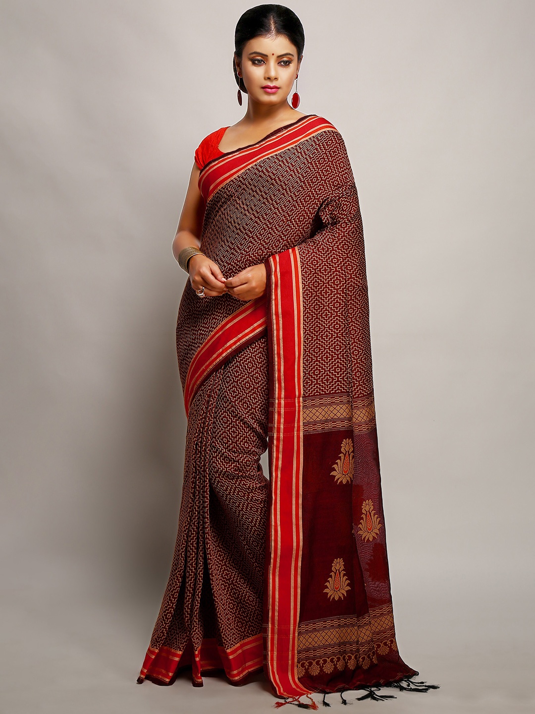 

BENGAL HANDLOOM Ethnic Motifs Woven Design Zari Art Silk Taant Saree, Rust