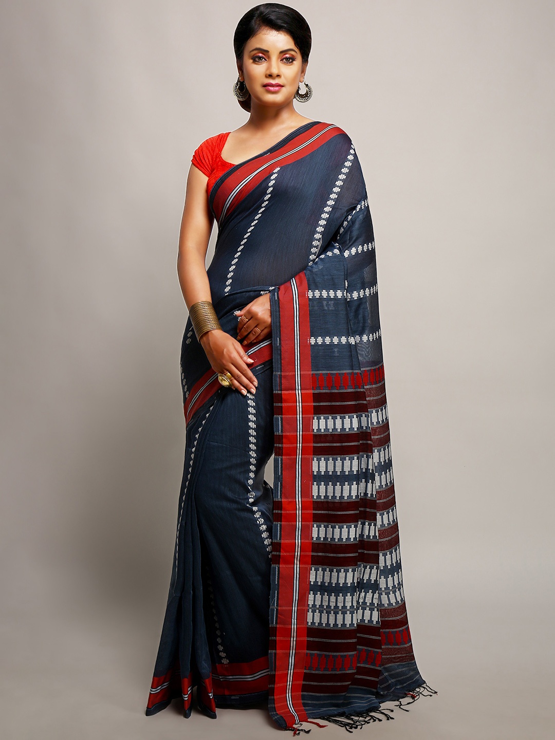 

BENGAL HANDLOOM Ethnic Motifs Woven Design Saree, Grey