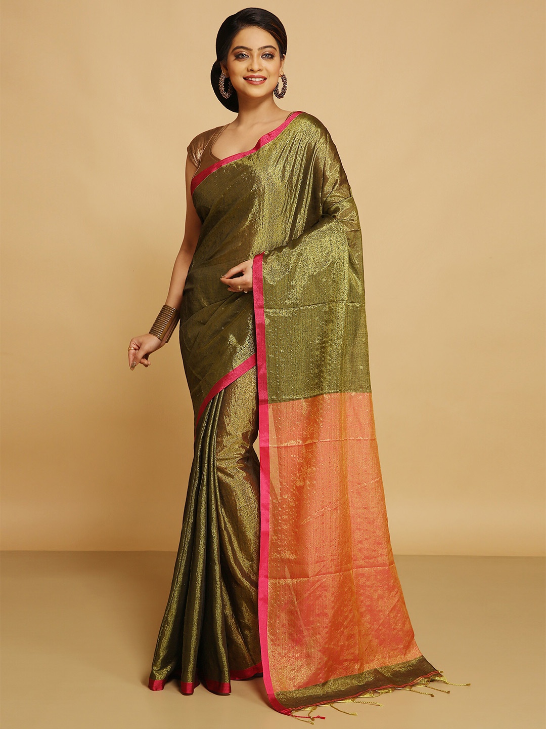 

BENGAL HANDLOOM Zari Saree, Green