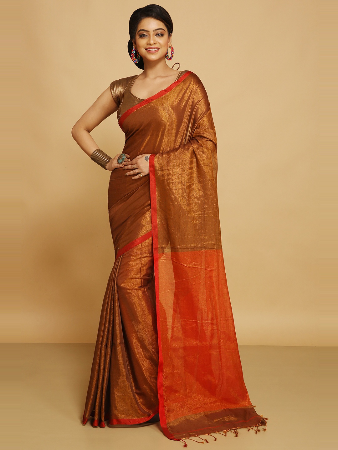 

BENGAL HANDLOOM Art Silk Taant Saree, Gold