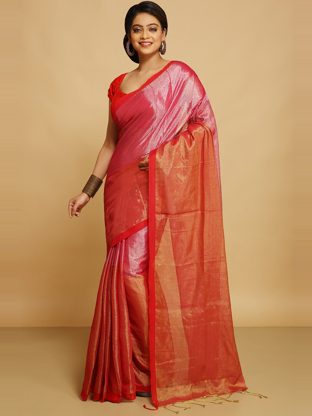 

BENGAL HANDLOOM Woven Design Art Silk Taant Saree, Red