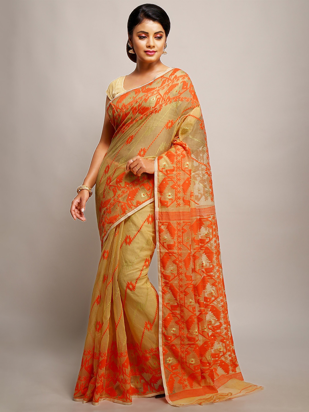 

BENGAL HANDLOOM Ethnic Motifs Woven Design Art Silk Taant Saree, Beige