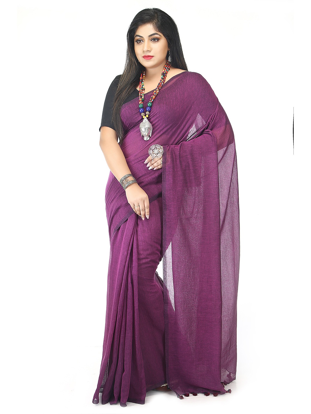 

BENGAL HANDLOOM Cotton Blend Taant Saree, Magenta