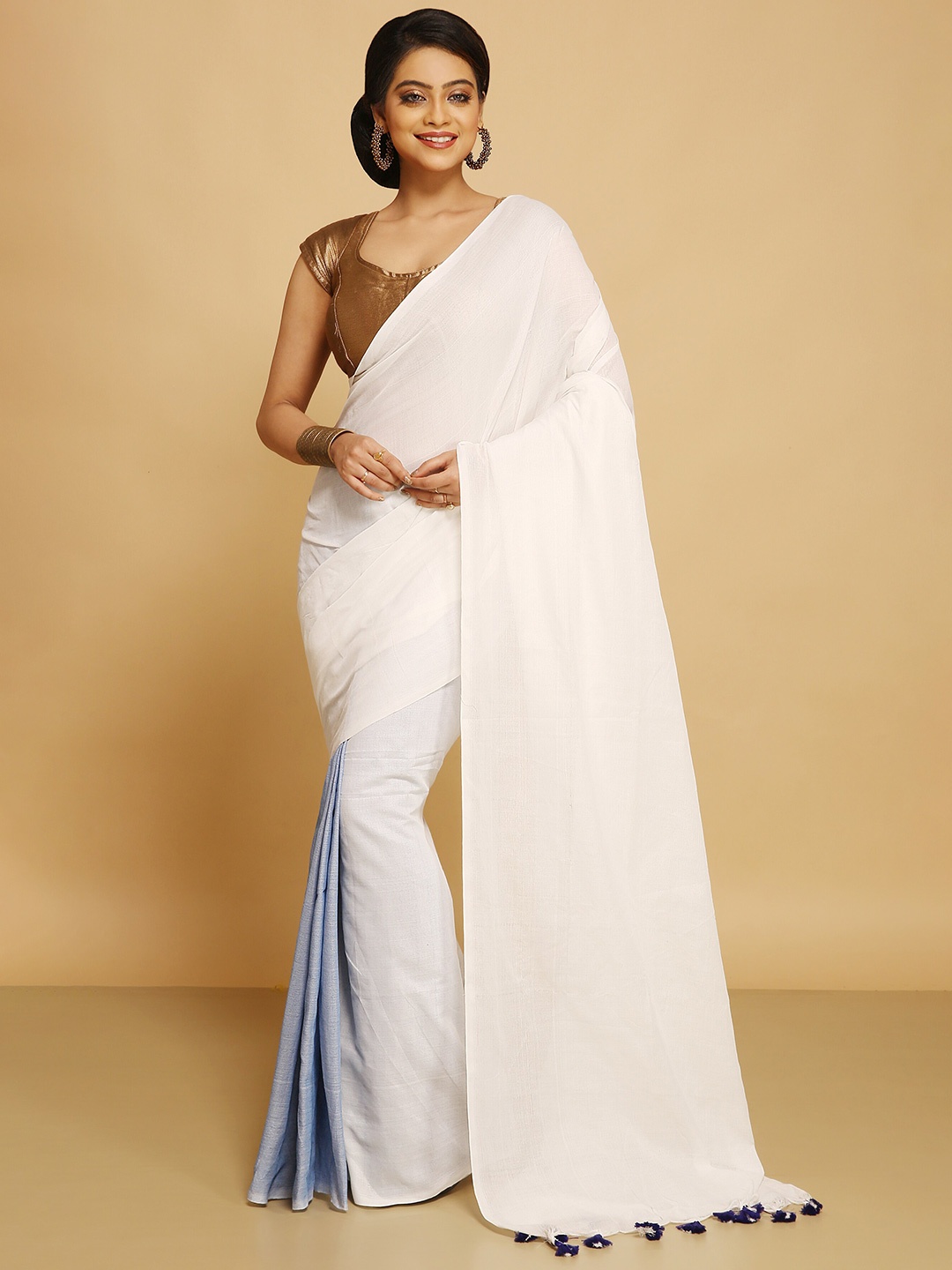 

BENGAL HANDLOOM Art Silk Taant Saree, White