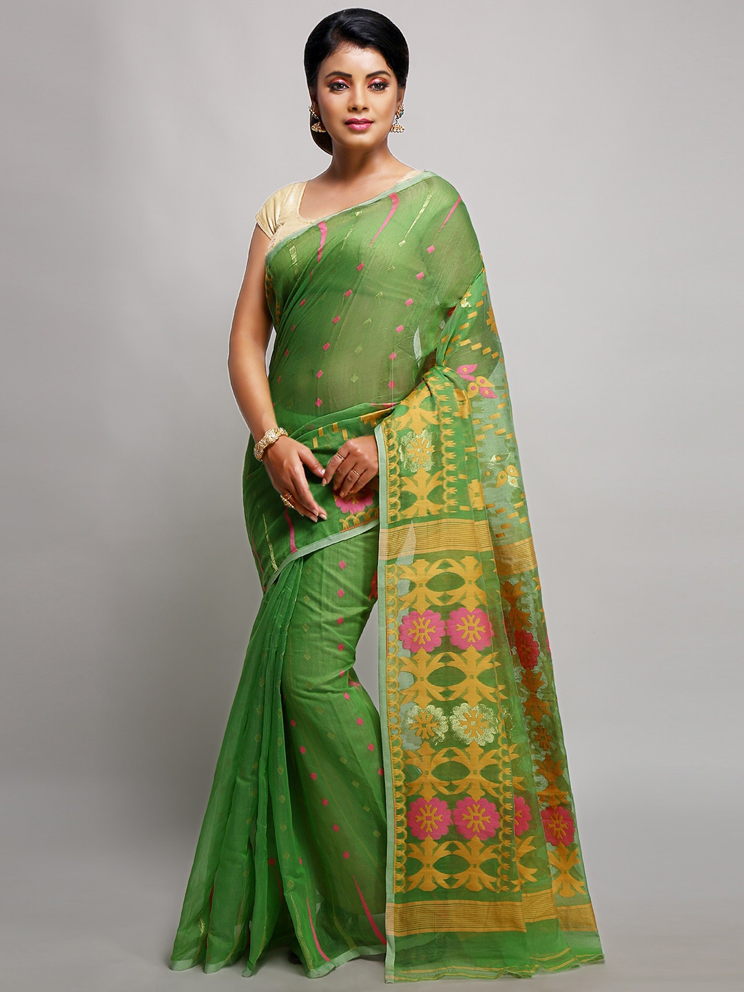 

BENGAL HANDLOOM Ethnic Motifs Woven Design Art Silk Taant Saree, Green