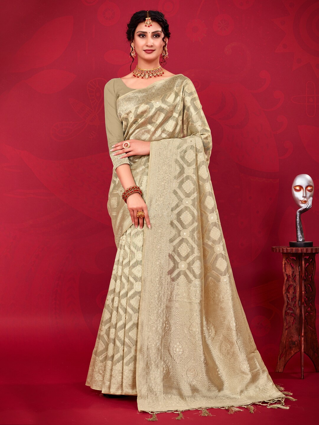 

SANGAM PRINTS Ethnic Motifs Woven Design Zari Kota Saree, Grey