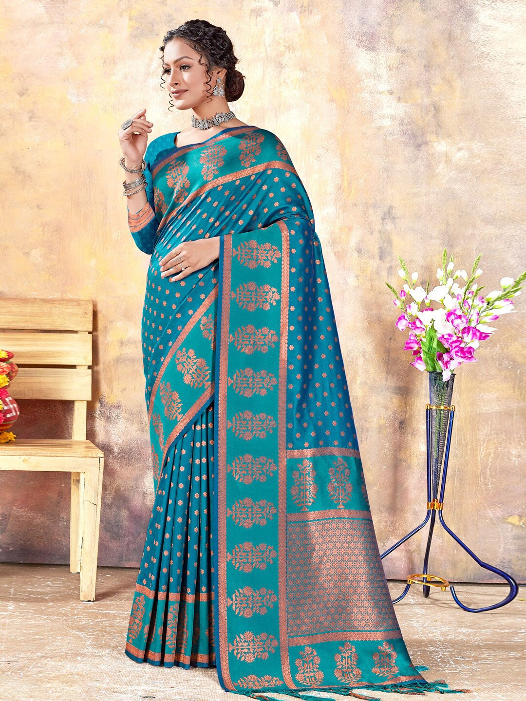 

SANGAM PRINTS Woven Design Zari Silk Blend Banarasi Saree, Blue