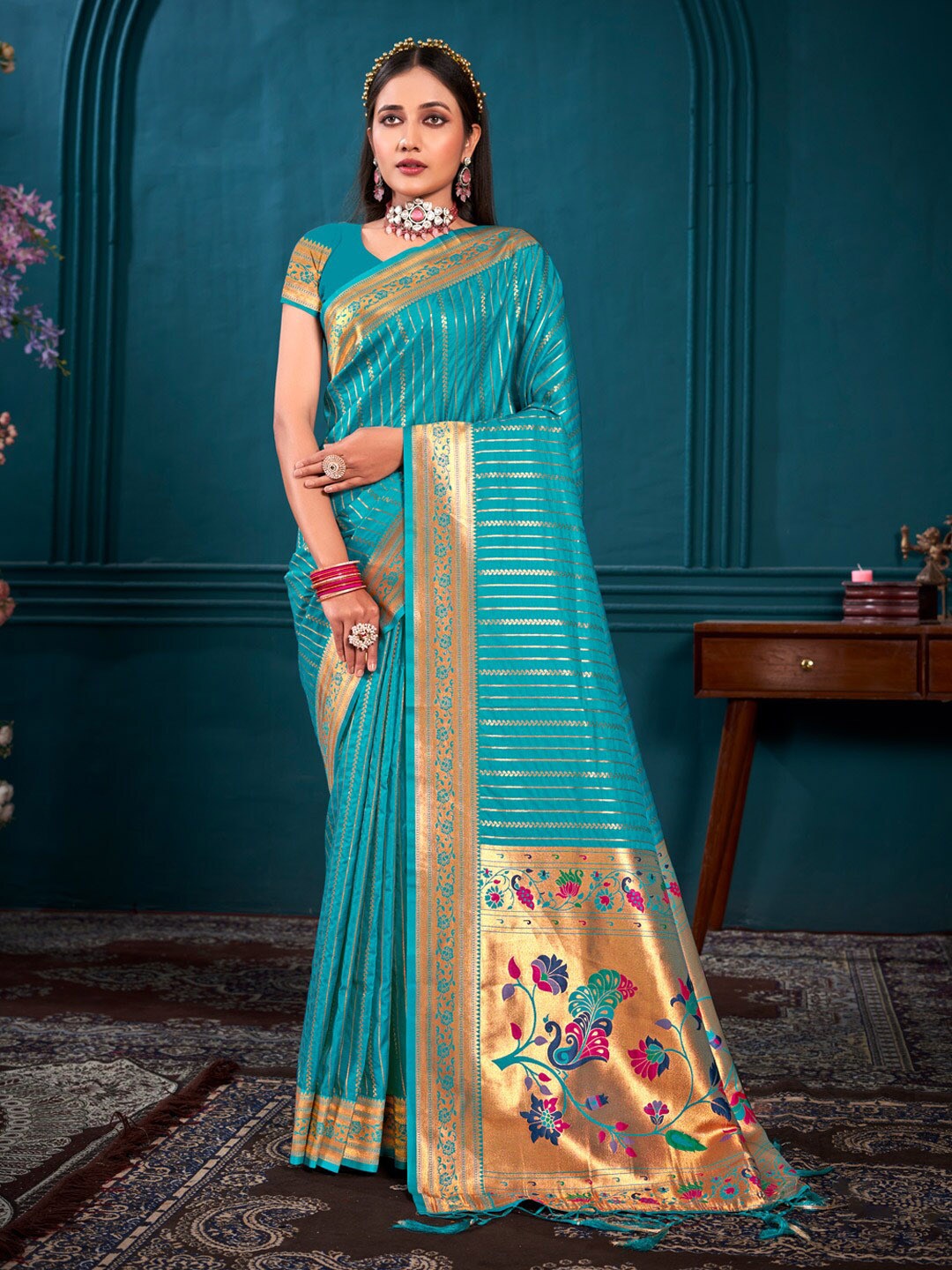 

SANGAM PRINTS Woven Design Zari Silk Blend Paithani Saree, Turquoise blue