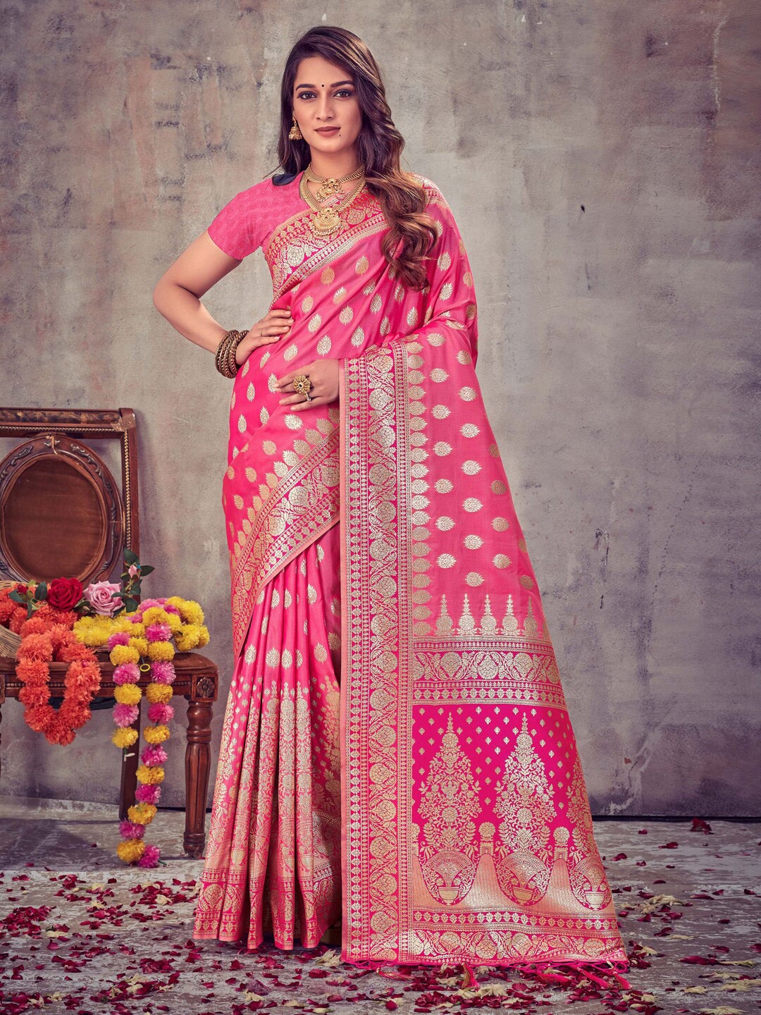 

SANGAM PRINTS Ethnic Motifs Woven Design Zari Silk Blend Mysore Silk Saree, Pink